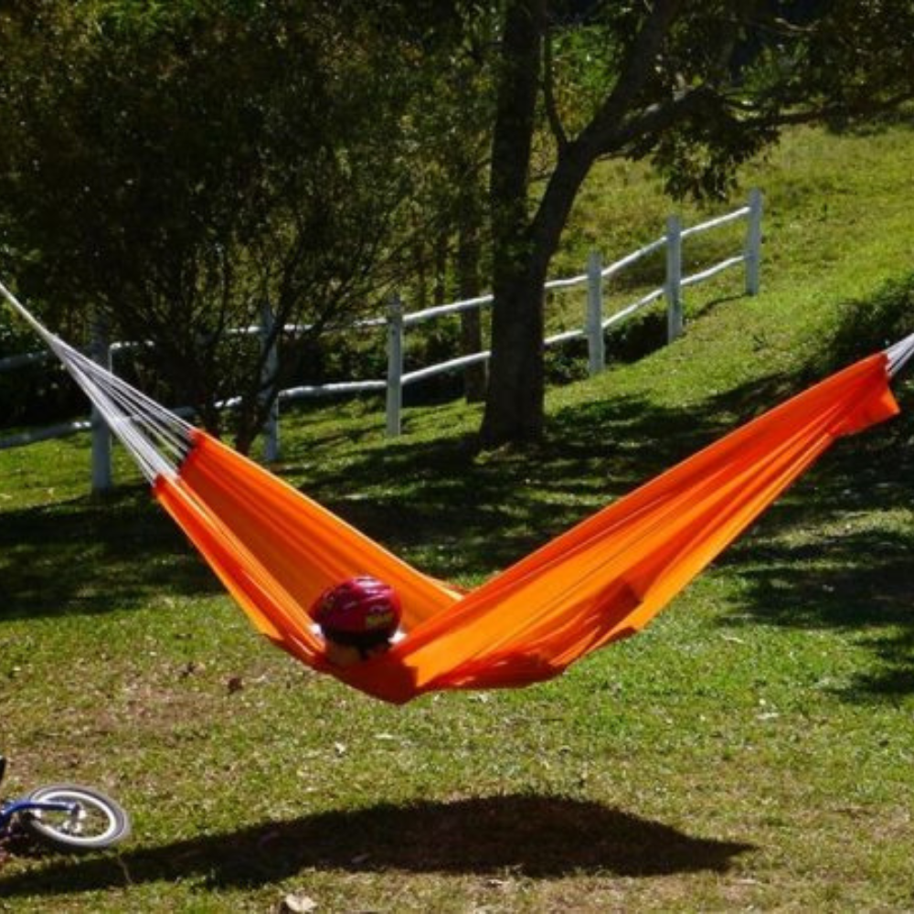 Rede de Descanso Adventure, tecido respirável impede o acúmulo de suor e ajuda a expelir o excesso de umidade do corpo.