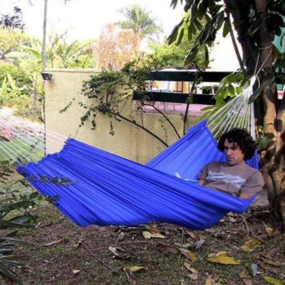 Rede de Descanso Adventure, tecido respirável impede o acúmulo de suor e ajuda a expelir o excesso de umidade do corpo.
